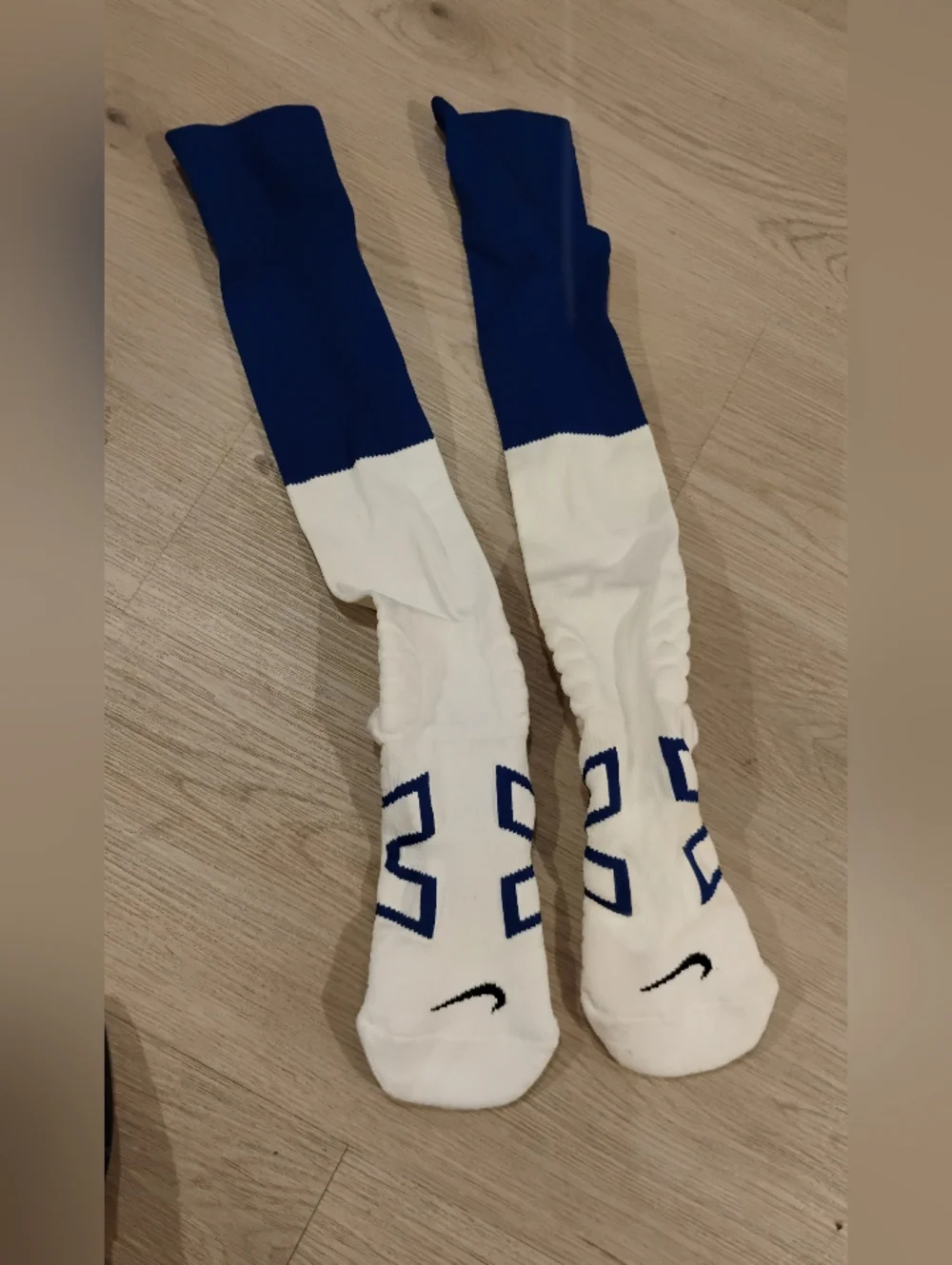 NWOT Nike NFL Cushioned Mens Socks Sz L
